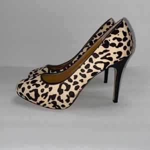 DV dolce vita animal print heels Size 9